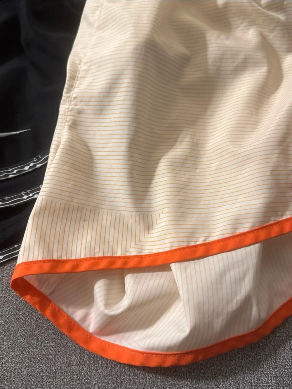NIKE LOT OF 2 RUNNING SHORTS WOMENS MEDIUM BLACK ORANGE EUC